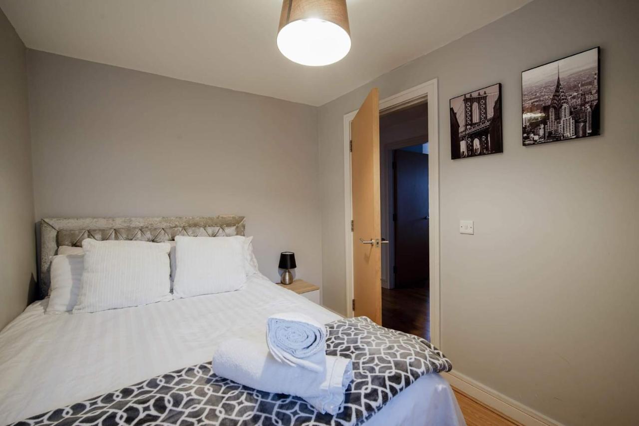 Modern Central Penthouse - 1 Secureparking Liverpool Esterno foto